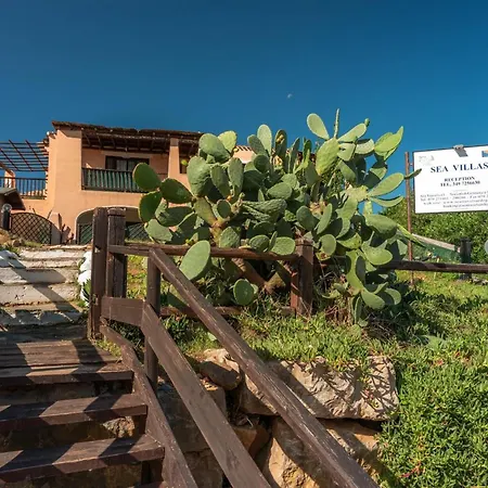 Charming Sea Sleeps 6in Shared Pool