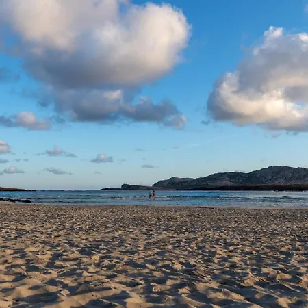 Charming Sea Sleeps 6in Shared Pool